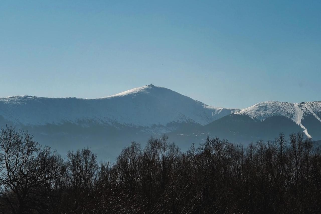 Za Gorami, Za Lasami Myslakowice Bagian luar foto