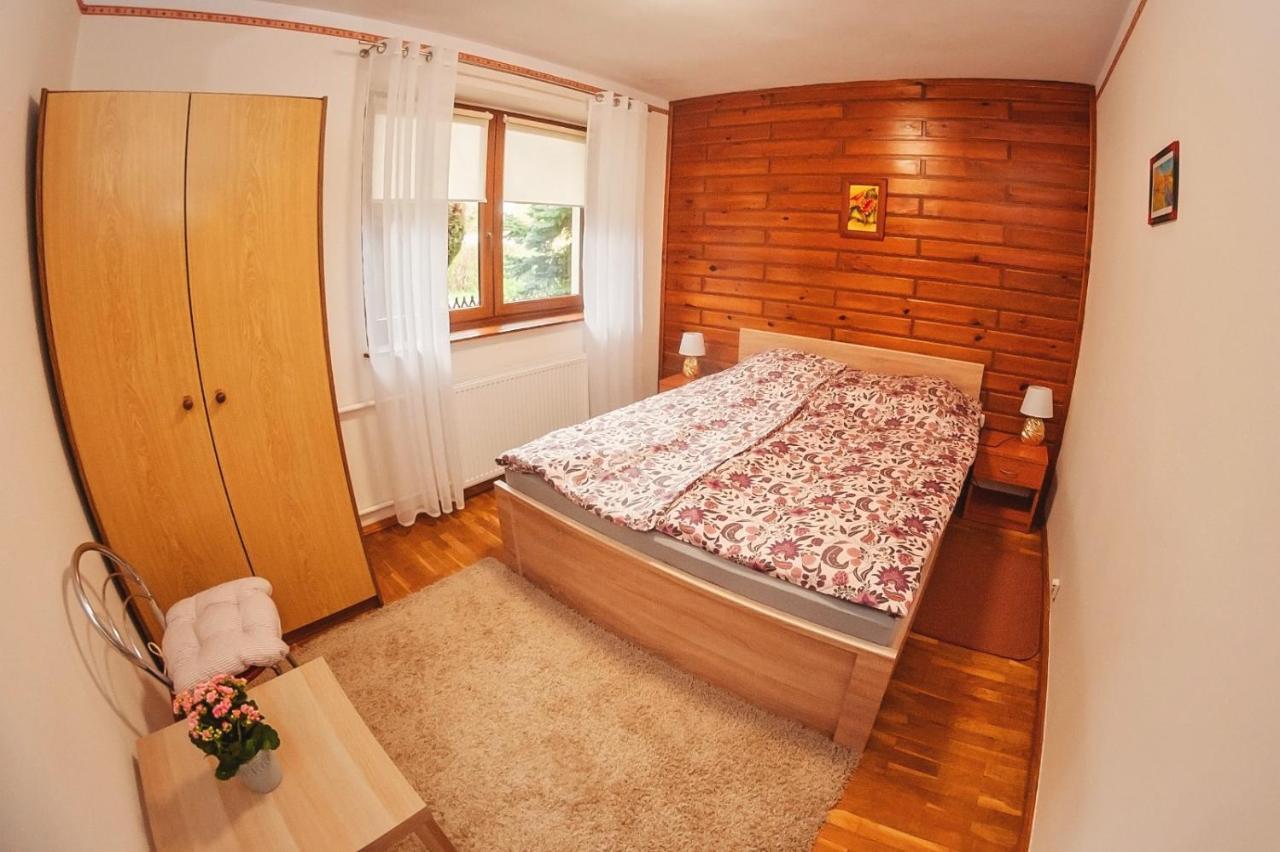 Za Gorami, Za Lasami Myslakowice Bagian luar foto
