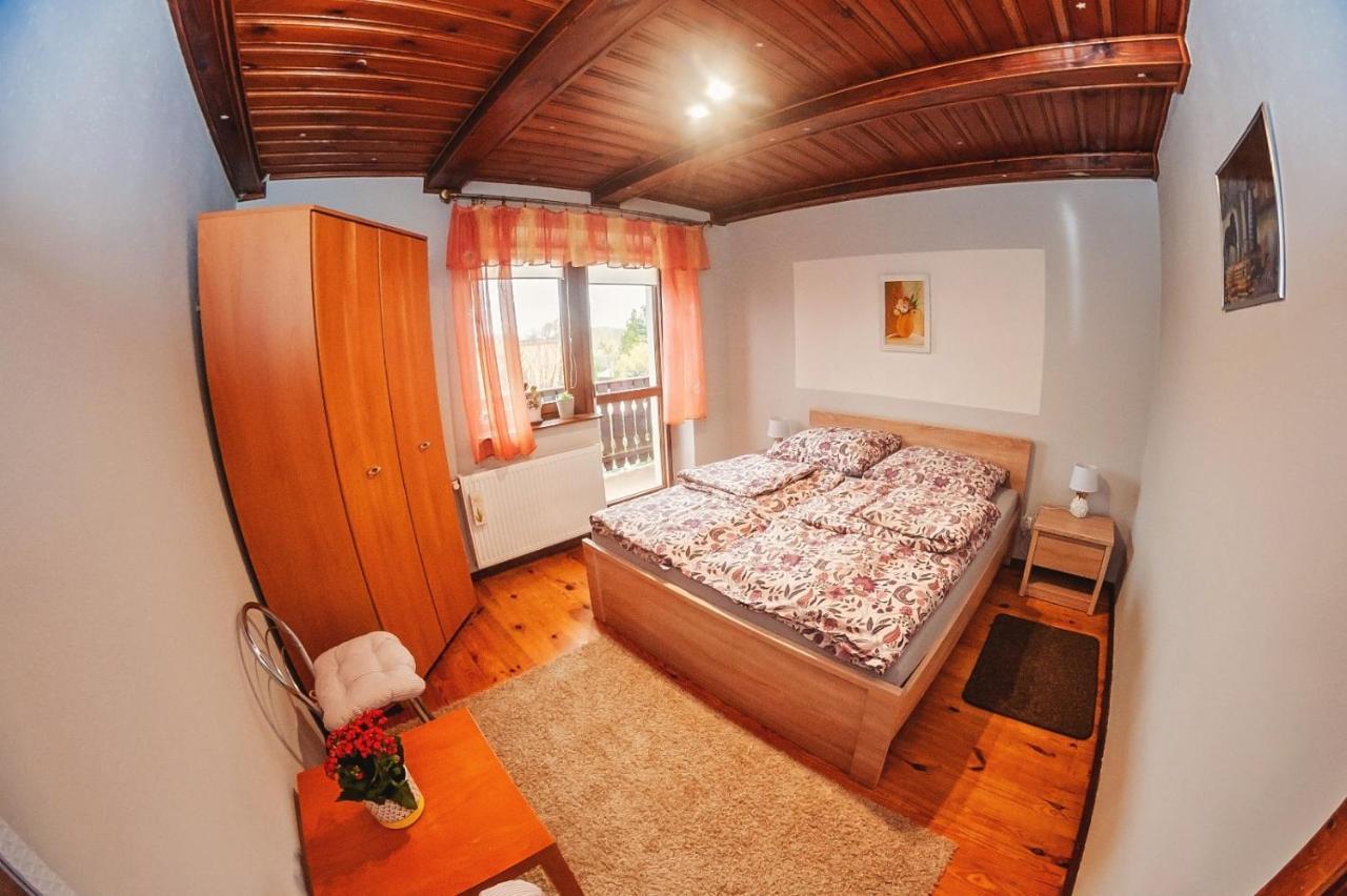 Za Gorami, Za Lasami Myslakowice Bagian luar foto